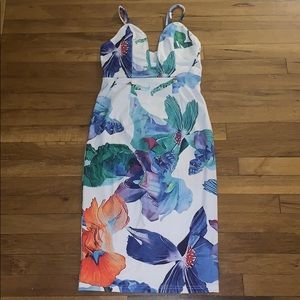 Tropical Floral Dress 🌺 🌴